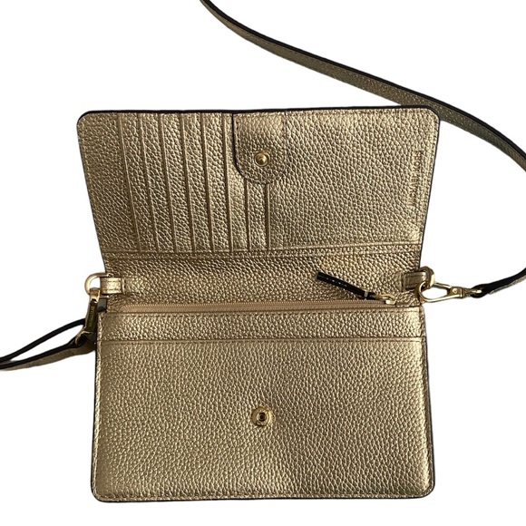Michael Kors Jet Set Metallic Crossbody - Picture 5 of 14